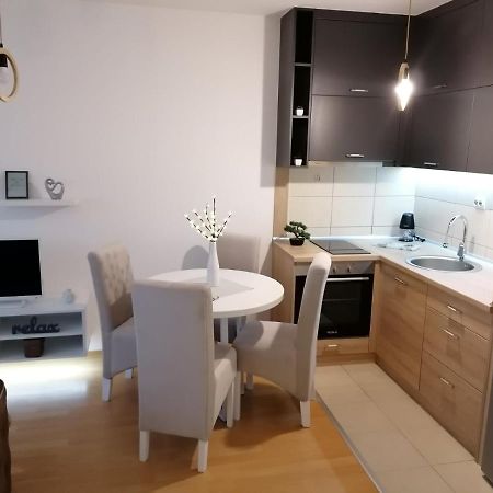 Emili Apartman ヤゴディナ エクステリア 写真