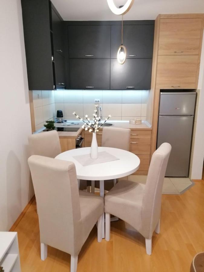 Emili Apartman ヤゴディナ エクステリア 写真
