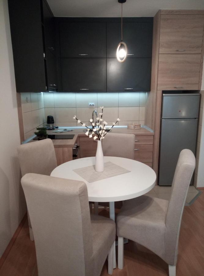Emili Apartman ヤゴディナ エクステリア 写真