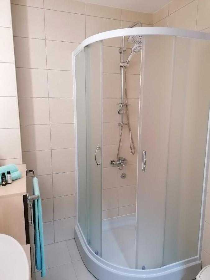 Emili Apartman ヤゴディナ エクステリア 写真