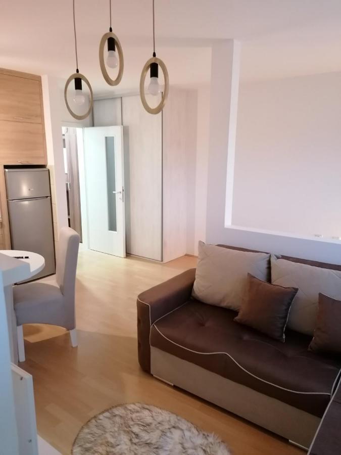 Emili Apartman ヤゴディナ エクステリア 写真